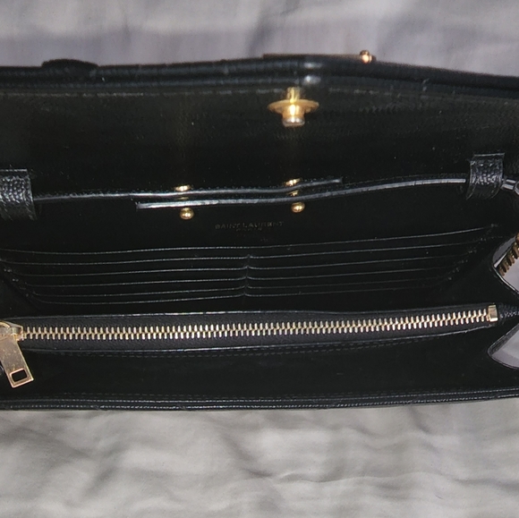 Saint LaurentMonogramme Large Grain de Poudre Wallet on Chain - Picture 3 of 6